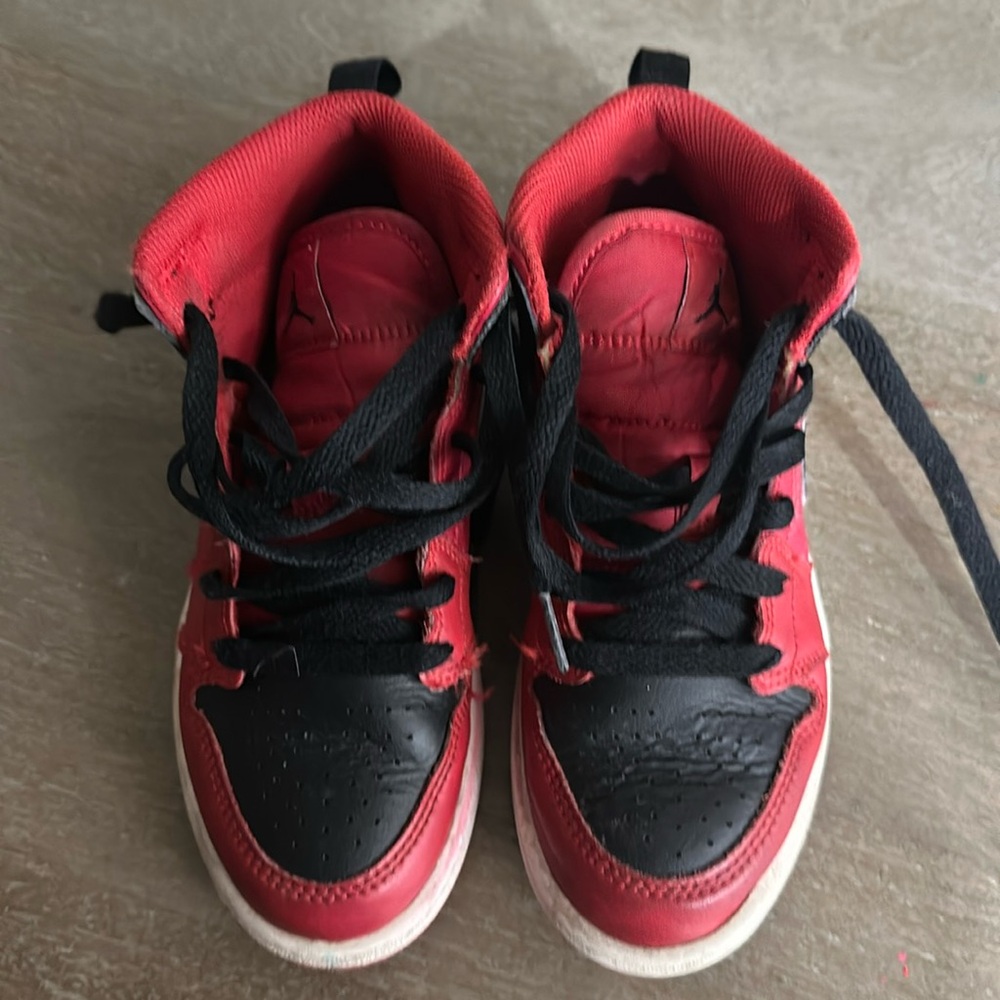 Kids size 13.5 Jordan’s